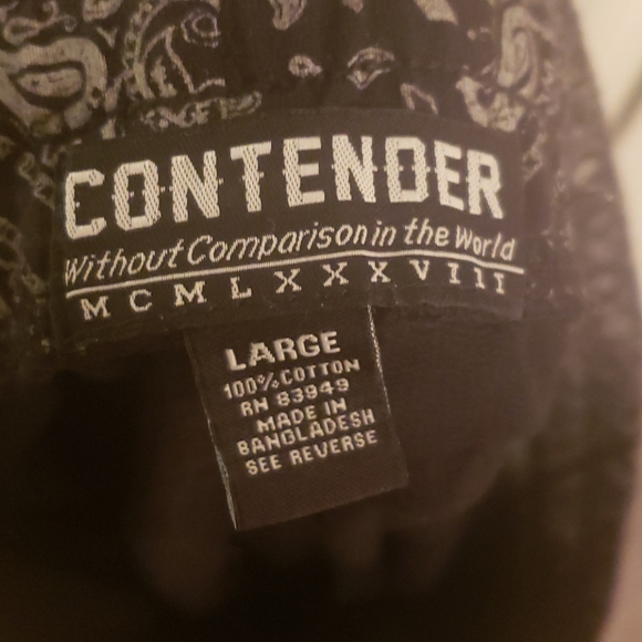 Shorts - Picture 3 of 3